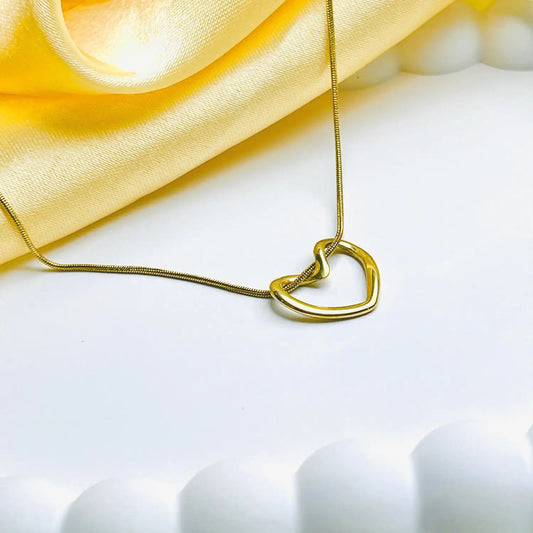 Lover Necklace