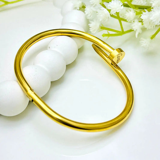 Unisex Nail Design Gold-Plated Cuff Bracelet