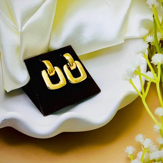 Golden Squared Drop Earrings
